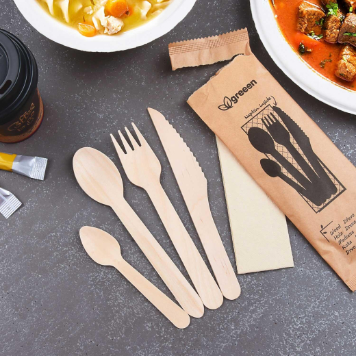 Bestecksets aus Holz 3-teilig Gabel Messer Serviette hygienisch verpackt, 50 Sets