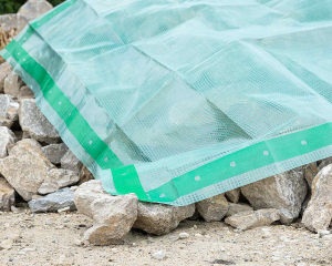 Gitterfolie 250 g/qm transparent mit grünem Gitter und Nagelrand 1,5 m x 50 m